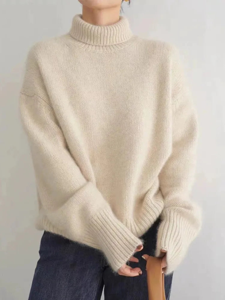 Freya™ | Soft Turtleneck